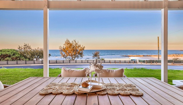 Ocean Suite - Oceanfront property!