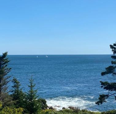 Ocean Sunrise,Beach Front,20 Minutes to Halifax