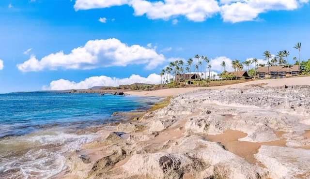 Ocean View, 2nd-Floor Molokai Condo/Lanai, Shared Hot Tub/Pool - Walk to Beach