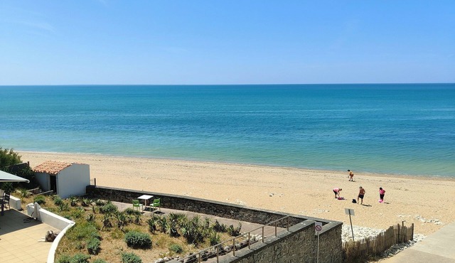 Ocean view apartment for rent for 4 people with all comforts