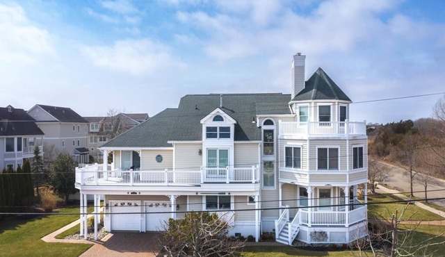Ocean View Cape May Beach Home w/Deck | Sleeps 14