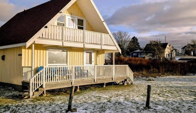 Ocean-View Chalet · King + 2 Queens · Pet-Friendly