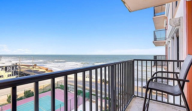 Ocean View Condo | Flagler Beach | Enjoy the Pool, Fitness Center, Tennis & Shuffleboard Court