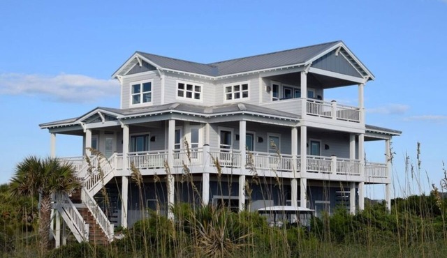 Ocean View - Family Friendly - Steps to Beach