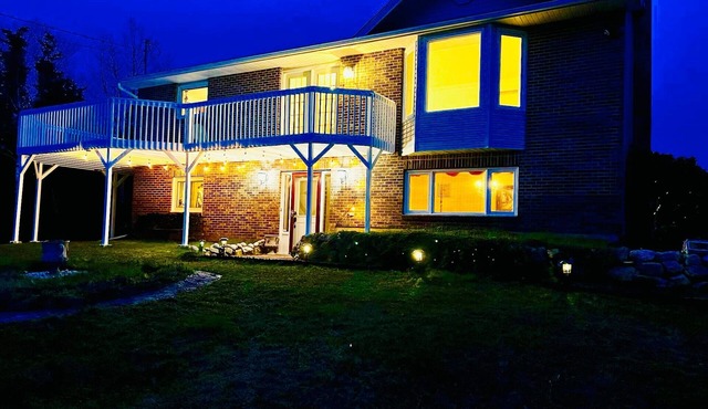 Ocean view French Riviera,nlike a home nestled in the hills on European Coast