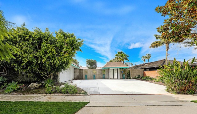 Ocean View Furnished Home in Newport Beach