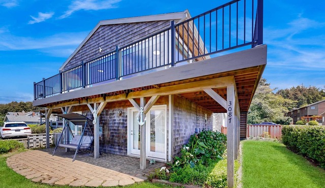 Ocean-view home - dog-friendly, private W/D, four fireplaces - steps to beach