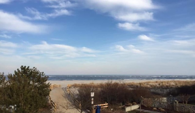 Ocean view home with pool in the exclusive Gardens district with ample parking.