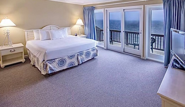 Ocean View Jamestown Across from Newport RI-The NewportOverlook n2BR townhouse