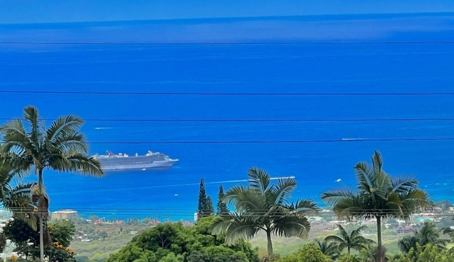 Ocean View - King Bed✨nSelf Checkin and Out - Private Entry and Private Lanai