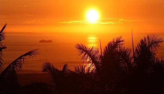 Ocean View Kona Hideaway - Pool - Sleeps up to 8