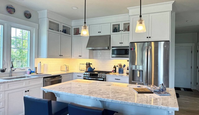 OCEAN VIEW NEWLY BUILT HOME WITH VIEWS OVERLOOKING SOUTHWEST HARBOR! -