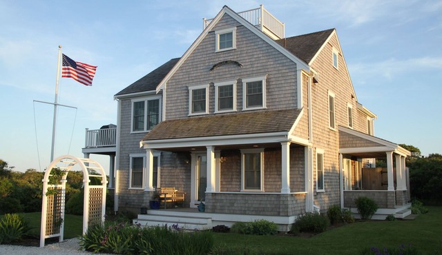 Ocean-View Oasis: Privacy - Close to Beaches & Sconset!