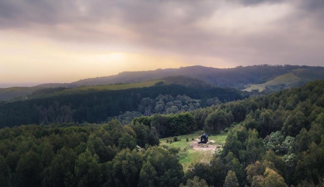 Ocean View Off-Grid Cabin Secluded in Nature - Aprilla