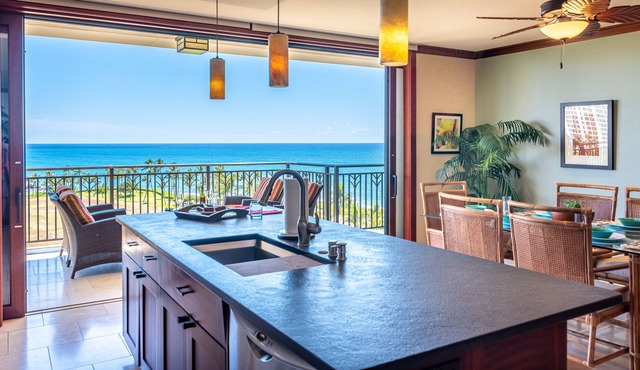 Ocean View Penthouse, 3 Bed 3 Bath (B9A)