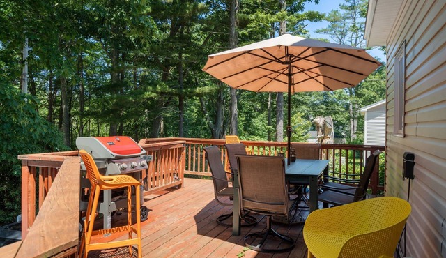 Ocean View Retreat | 3BR + Dog-Friendly