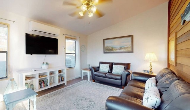 Ocean view retreat with nautical interior, pinball machine, grill, games, & AC