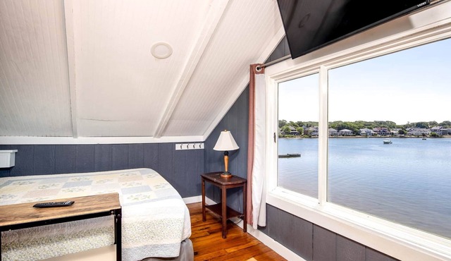 Ocean View Room @ Beach Resort/Habitat *HOT TUB*