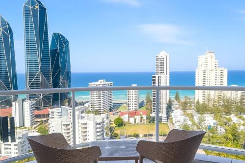 Ocean View Studio Apartment Surfers Paradise - Free Parking