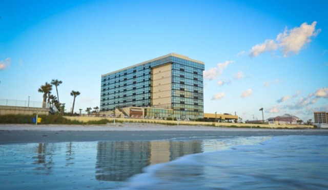 Ocean View Studio Condo - Both Parrot Cay and Turtle Bay