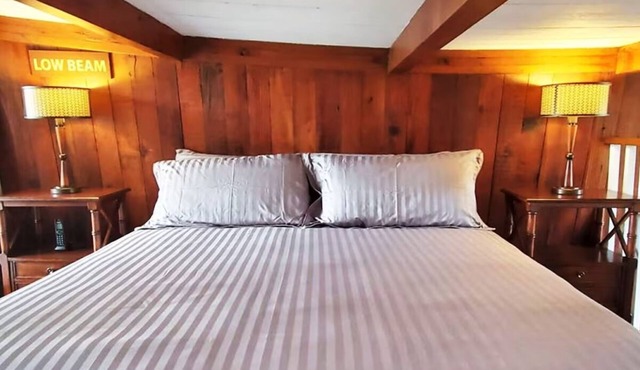 Ocean View Suite: with Seating Area and Balcony! Pet-friendly, Outdoor Pool!