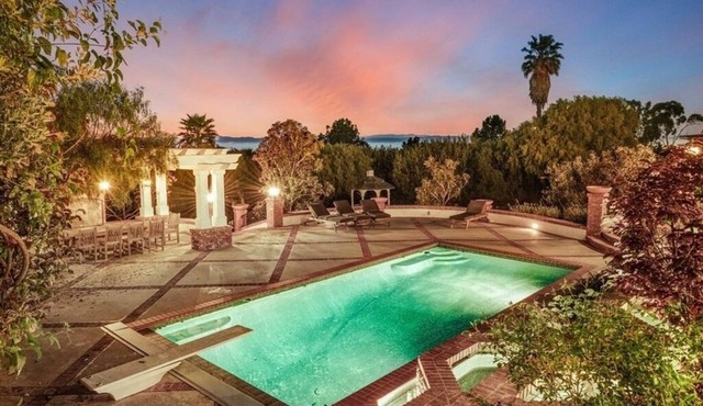 Ocean View luxury private 6300 sf 5 bed 7 bath ,resorts like 30000 sf backyard