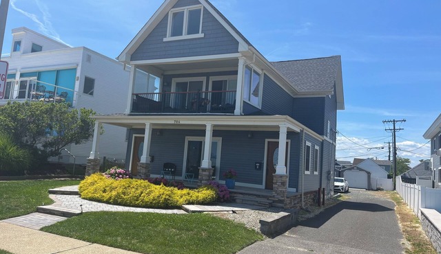 Ocean view vacation house