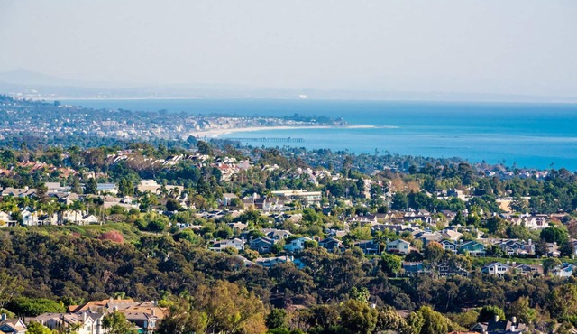 OCEAN VIEW VILLA in Warm, Sunny Southern California