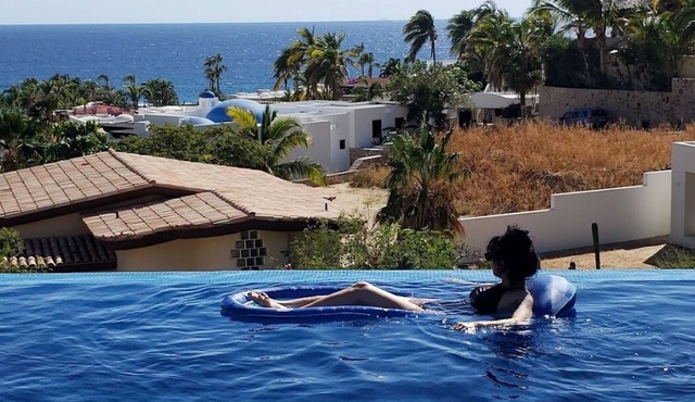 🌊🏖️🌴☀️Ocean Views + 2 Pools + Free Shuttle + Snacks! Family Fun Starts Here