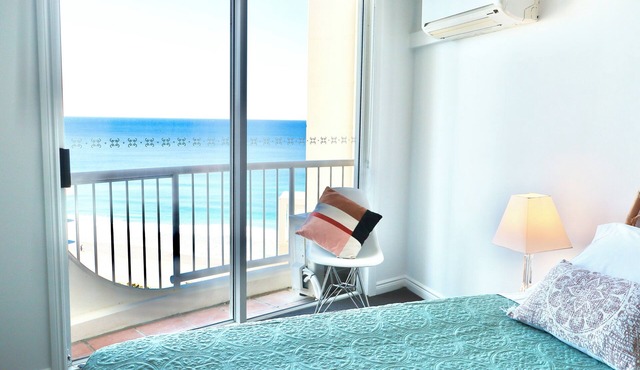 Ocean Views Close to the Heart of Surfers Paradise