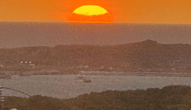 OCEAN VIEWS ON GRAND JUKES ST - Spacious property with gorgeous views & gardens