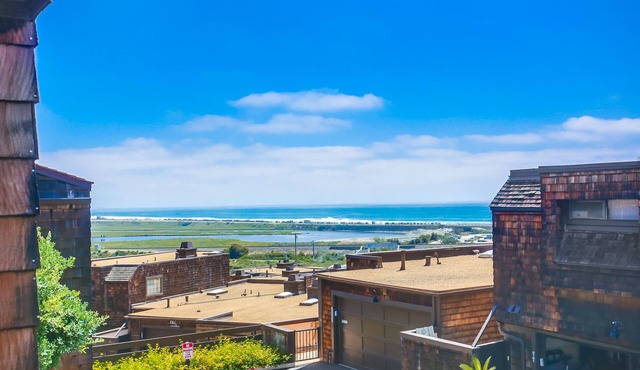 Ocean views! Sea Casa in Del Mar