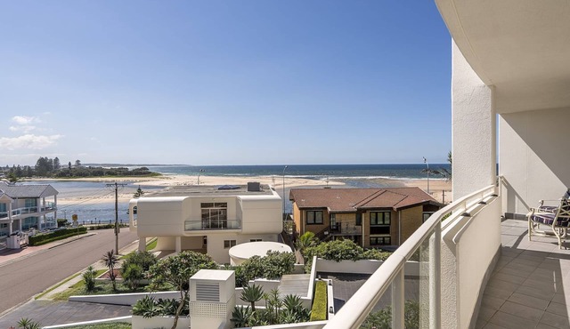 Ocean Views Unit 15 - The Entrance, NSW