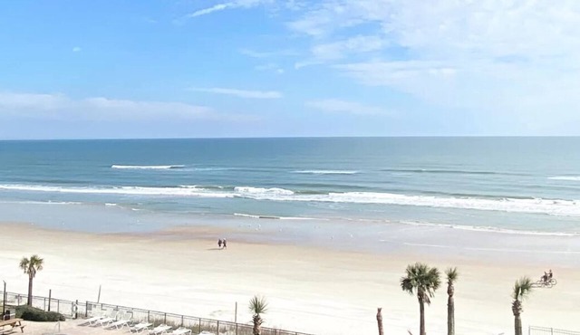 Ocean Vistas Condo 402 Ocean Views, Ocean Front Pool and Beach Access