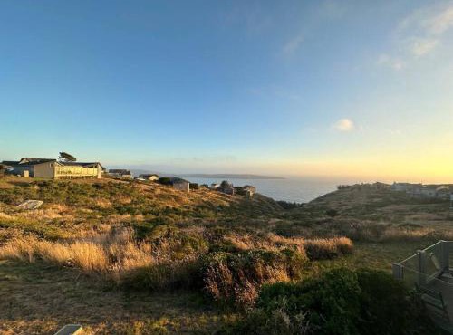 Oceana Vista Escape - Beachside Haven