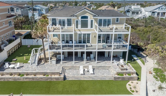 Oceanfront! 2 Primary Suites - Secluded Beach - 15 min to St. Augustine