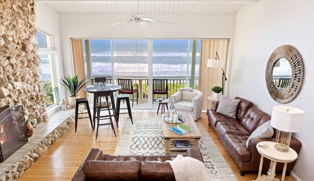 Oceanfront 3-Bedroom/2-Bath Luxury Townhouse in the heart of Melbourne Beach