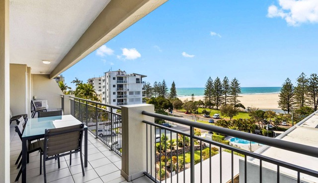 Oceanfront 3-Bed Retreat with Pool-Steps to Beach