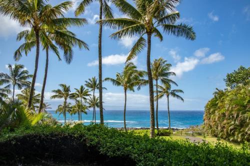 Oceanfront 3-Bedroom Condo at The Resort at Kapalua Bay Daily Housekeeping Spa and Rental Car Included MON-2204 by KBM