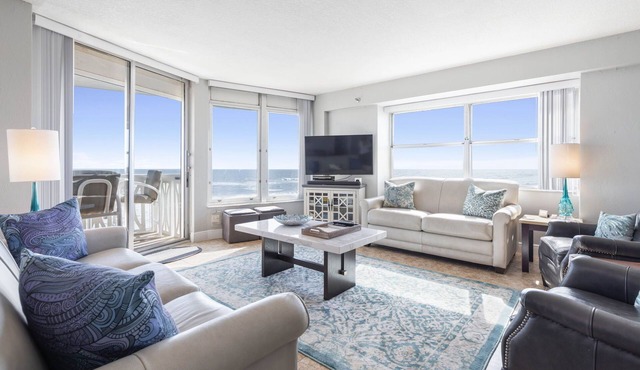 Oceanfront 3BR-3BA-No-Drive Beach-Private Balcony-Sleeps 8-3rd Floor VanLee306