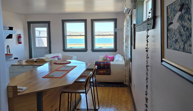 Oceanfront Apartment, Gros Morne View in the heart of Park