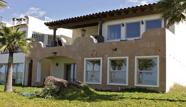 Oceanfront Baja Beach House at K55 Surf Break