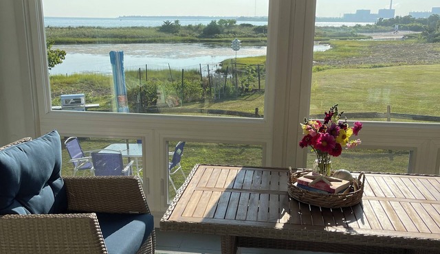 Oceanfront Beach House lay in bed and hear the waves, boats , birds