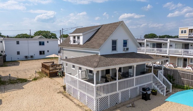 Oceanfront Cottage 3