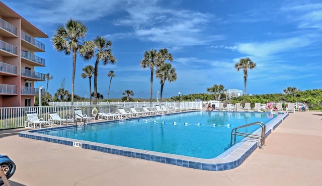 Oceanfront Cocoa Beach Condo with View Walk to Pier