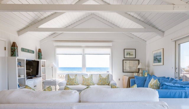 Oceanfront Cottage on Smith Point with Beautiful Water Views, New Kitchen
