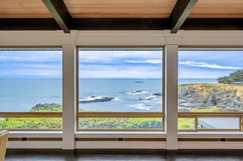 Oceanfront Dream Hideaway and Retreat
