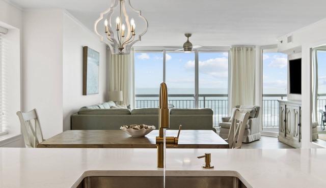 Oceanfront-Family Friendly-Renovated-Beautifully Appointed-2026 Calendar Open