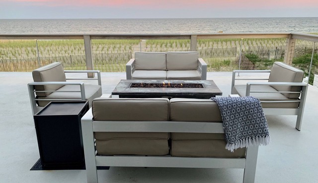 Oceanfront, Family Friendly, Private Beach Getaway