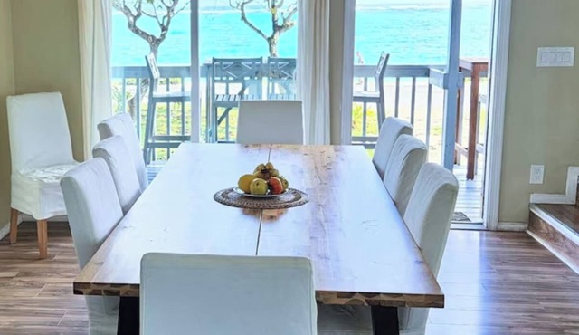 Oceanfront Hauula Home - South Unit A - 30+ Days